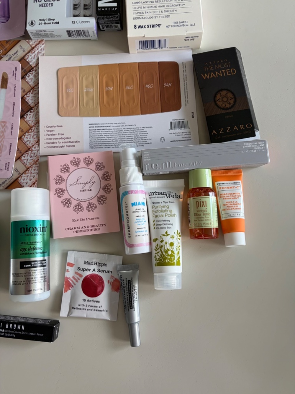 Ulta Beauty pink make up tote bag with 28 samples/minis - Picture 5 of 6